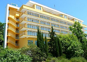 Ripario-Hotel-Group-Yalta