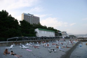 ai_danil_sanatorium_yalta_beach
