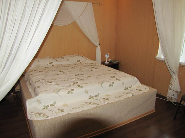 astra_evpatoria_luxe_room_krim