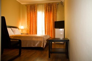 hotel_medoviy_dbl_room_1k
