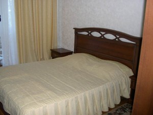 lok-aivazovskoie-room-partenit