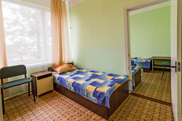 ukraine_nc_3mestn_room